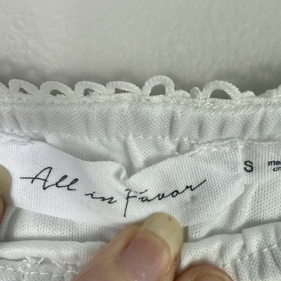 All In Favor White Lace Midi Skirt Small Sheer Overlay Lined NWOT Cottagecore - Picture 7 of 11